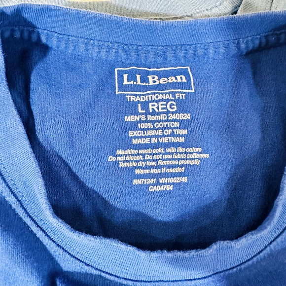 3 pack lot - L.L. Bean Men Crew T-Shirt Pocket Reg Traditional Fit - Size Large - Picture 4 of 7